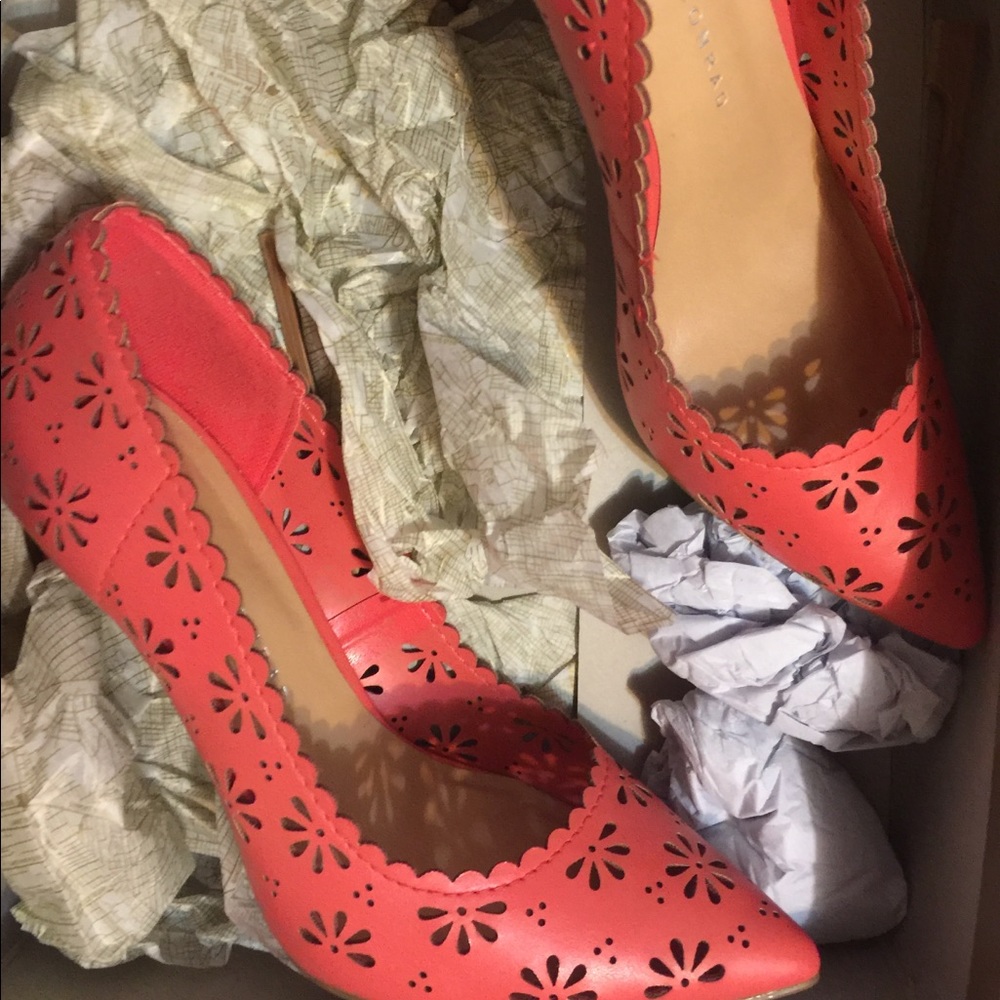LC Lauren Conrad shoes